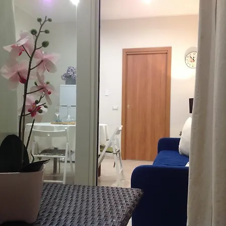 Daire Casa Lucrezia Giardini Naxos