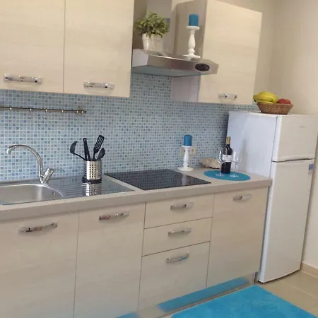 Daire Casa Lucrezia Giardini Naxos